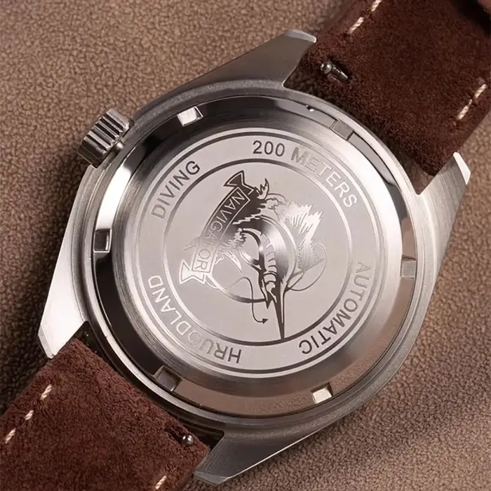 Montre mécanique automatique homme Hruodland 2026 design rétro saphir acier inoxydable confort cuir occasions spéciales