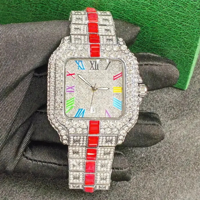 Montre à quartz noire de haute qualité