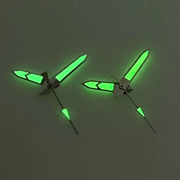 Montre lumineuse verte