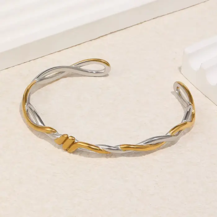 Bracelet E.B.belle à nœuds avec lignes