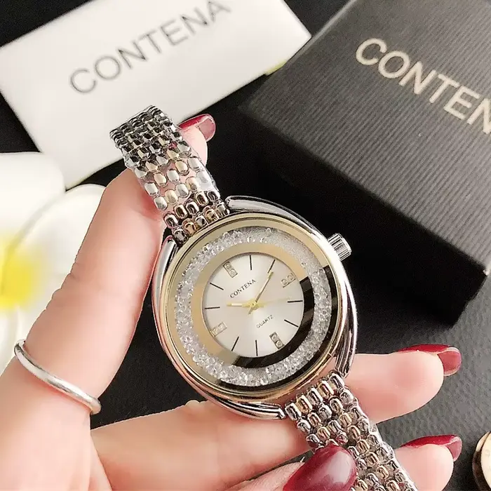 Nouvelle montre pour femmes haut de gamme de luxe en acier inoxydable cadran strass montre-bracelet résistant à l'eau
