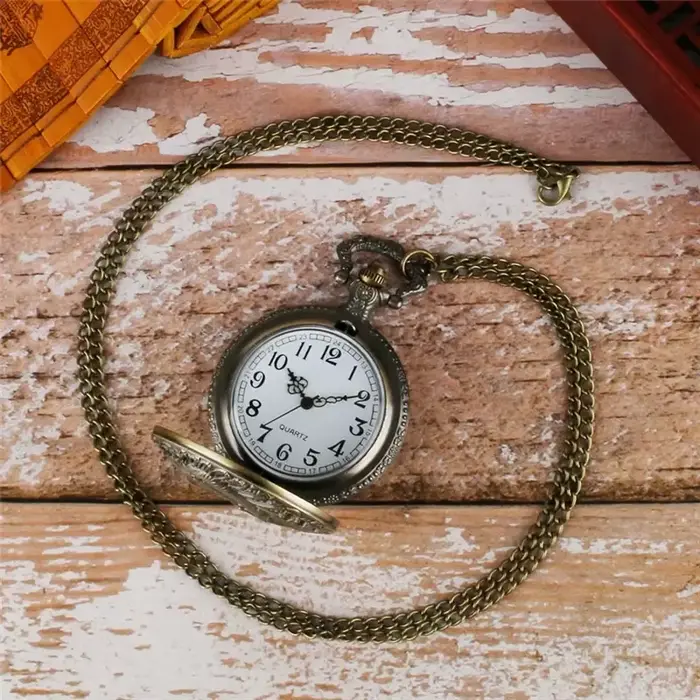 Montre de poche ancienne mode homme indien Design rétro mouvement à Quartz horloge pour hommes femmes avec pull collier chaîne reloj