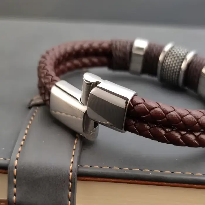 Luxe Vintage multicouche marron cuir acier inoxydable hommes Bracelet perle Bracelet bijoux mâle poi