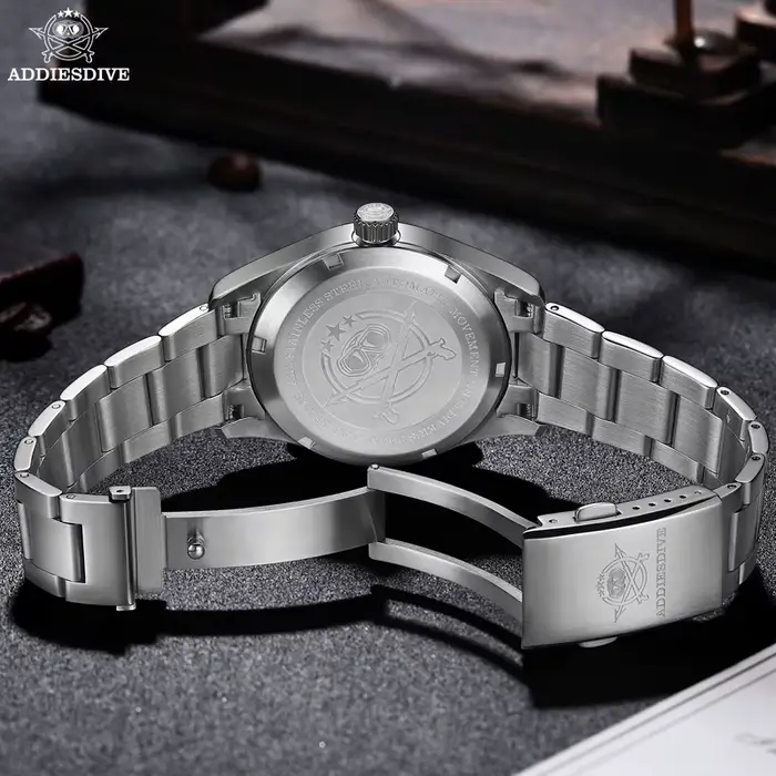 Montre existent de Luxe pour Homme
