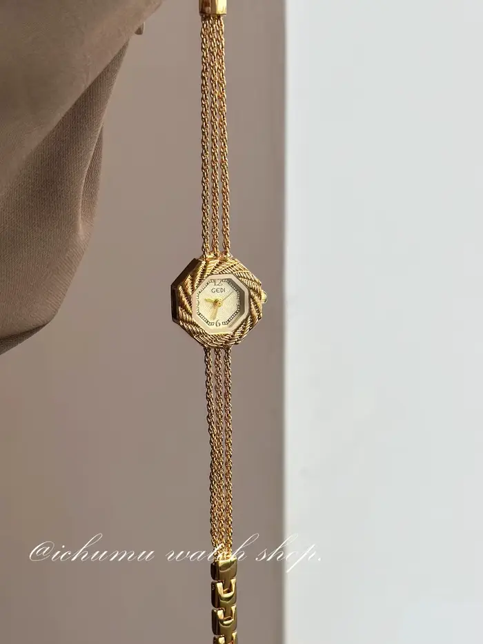 2025 dames de luxe montres élégant diamant bijoux Quartz Bracelet montre-Bracelet cadeaux pour les femmes mode robe