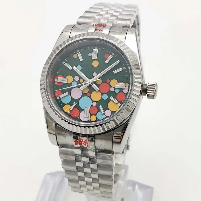 Montre-bracelet de luxe en acier inoxydable pour hommes et femmes