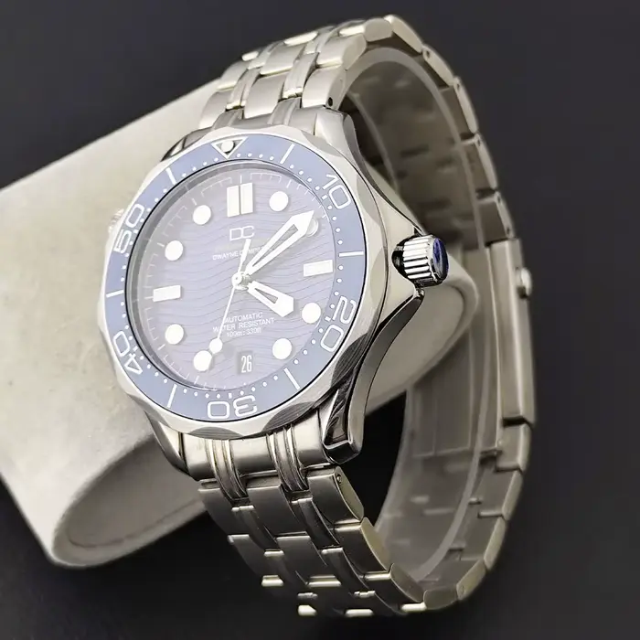 Montre automatique Dwayne Campbell nouvelle