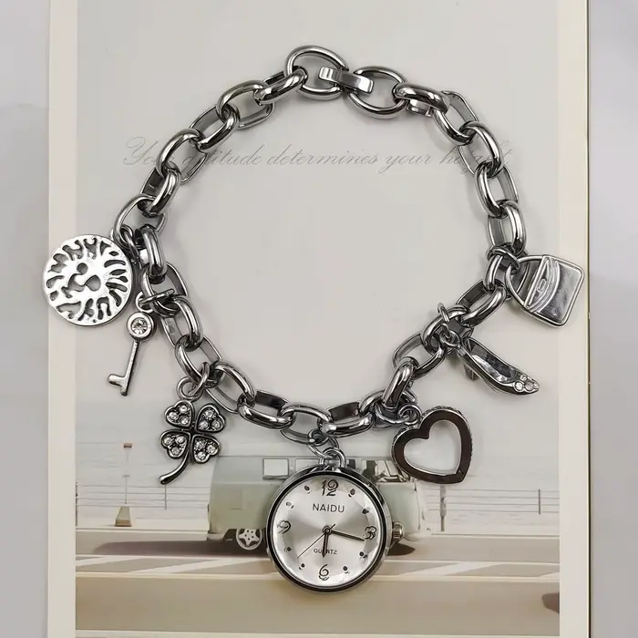 Montre à maillons de chaîne pour femmes
