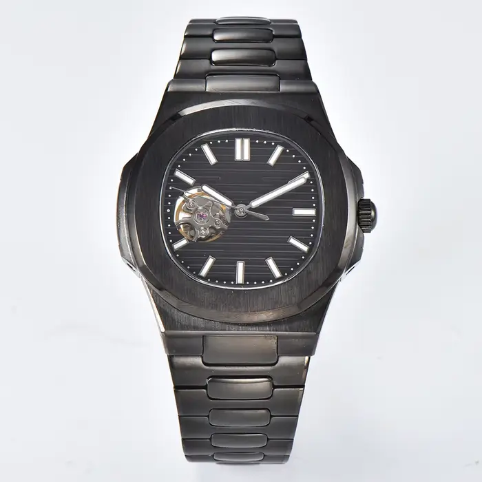 Montre à mouvement NH38 avec logo personnalisable