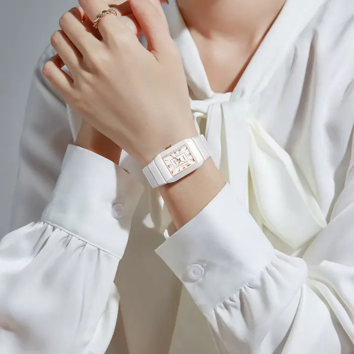Montre rectangulaire de luxe LIGE pour femme