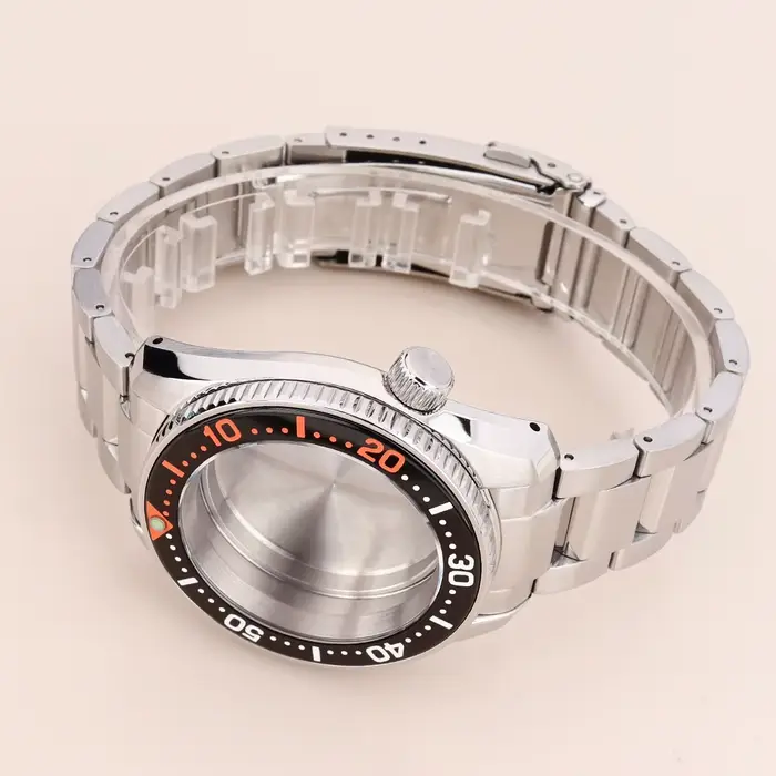Boitier de montre en acier inoxydable 316L pour Seiko NH35 NH36 NH34 NH38 avec cristal saphir et couronne vissée élégant à offrir pour homme occasions spéciales