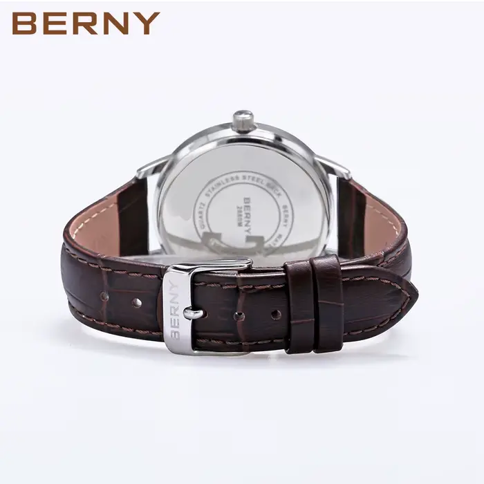 Montre à quartz étanche pour homme