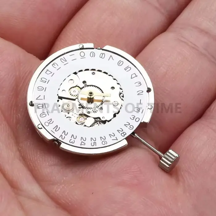 Mouvement Automatique à Remontage Automatique ST6 Haute Qualité Pour Montres Occasions Spéciales Blanc