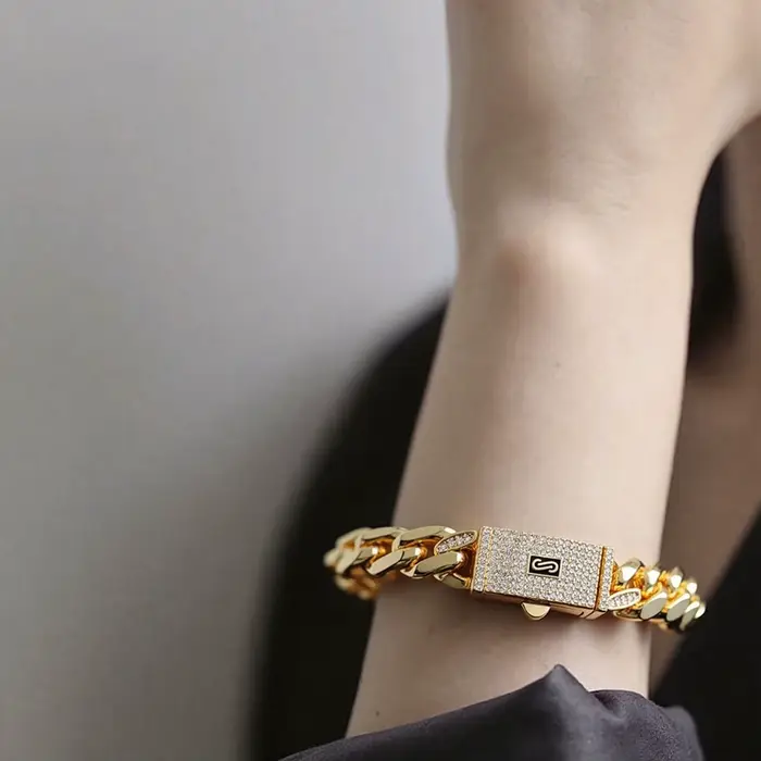 Bracelet Monaco en laiton plaqué or 14K avec zircone cubique pour homme et femme styles hip-hop rock occasions spéciales