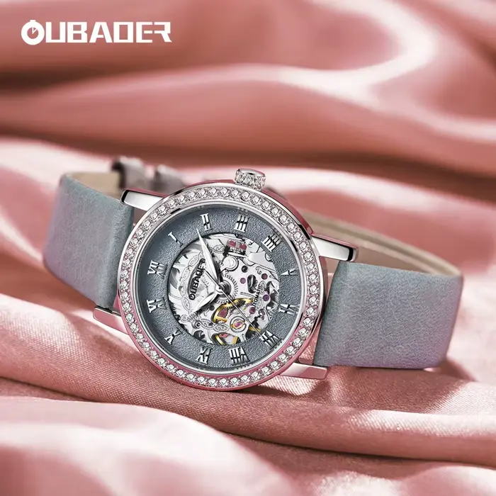 Montre vissée de luxe pour femmes