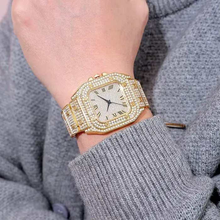 Montre à Quartz Carrée en Diamant Luxe Bracelet Acier Inoxydable Clouté Strass Pour Hommes Femmes Occasions Spéciales