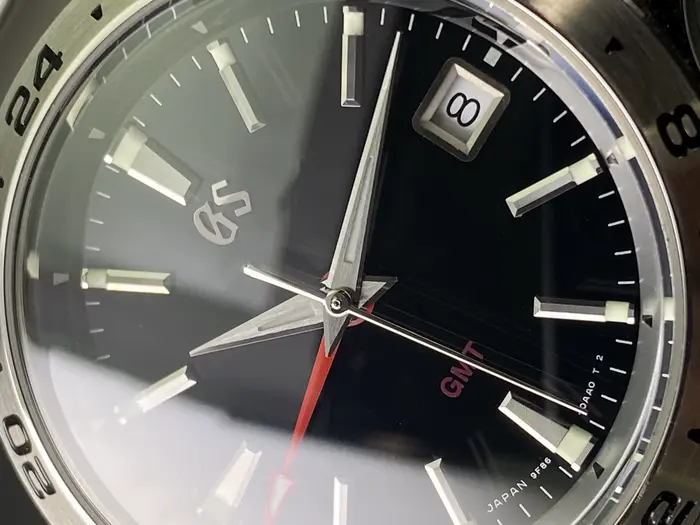 Montre GS Custom GMT, mouvement à quartz suisse Ronda 515H, luminescence verte, couronne à visser, bracelet en acier massif, étanche 100M