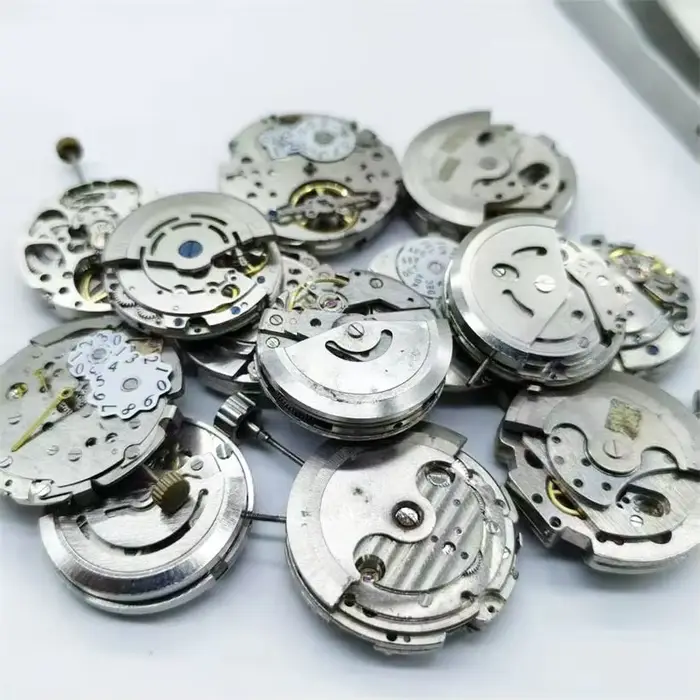 Montres pour pièces détachées non fonctionnelles OUNSCHD pour démontage et assemblage réparation horlogère débutants universel usage occasionnels