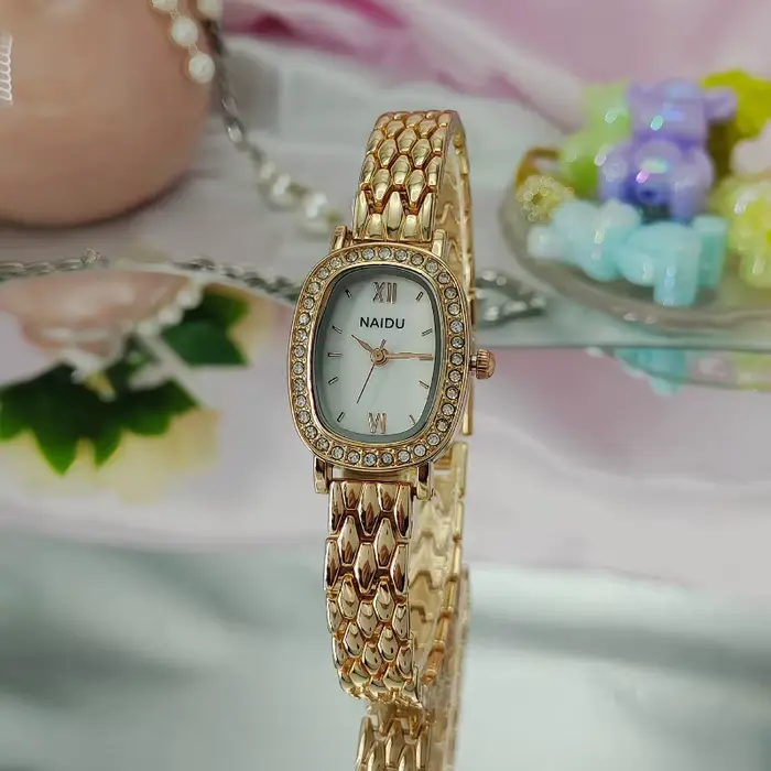 Luxe strass femmes montres mode Roma cadran ovale Montre à Quartz Bracelet