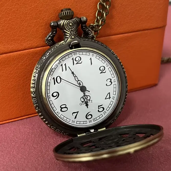 Montre de poche à Quartz en Bronze