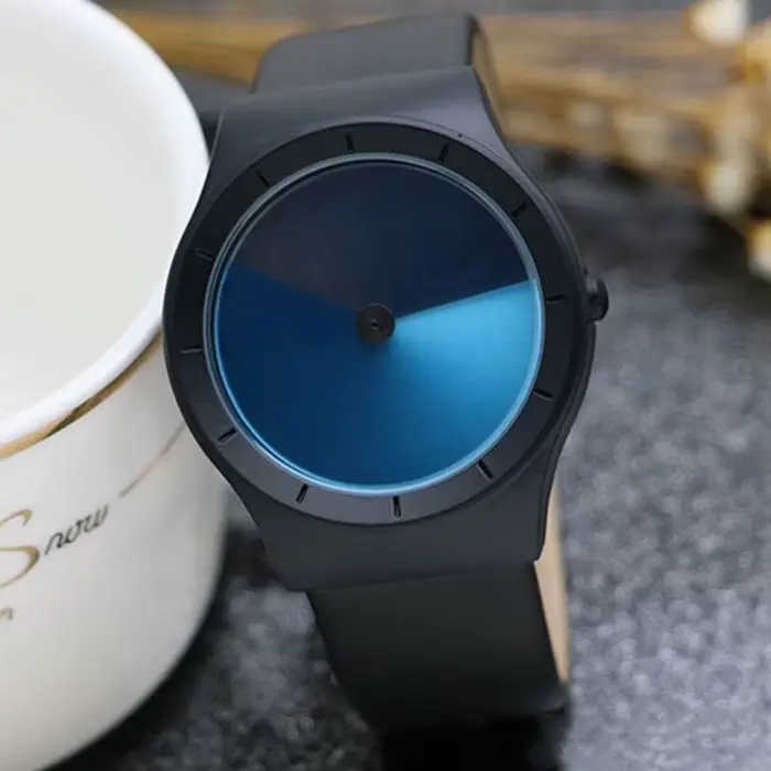 Montre à quartz en cuir véritable pour hommes et femmes, étanche, futur, nouveau concept, couleur, m