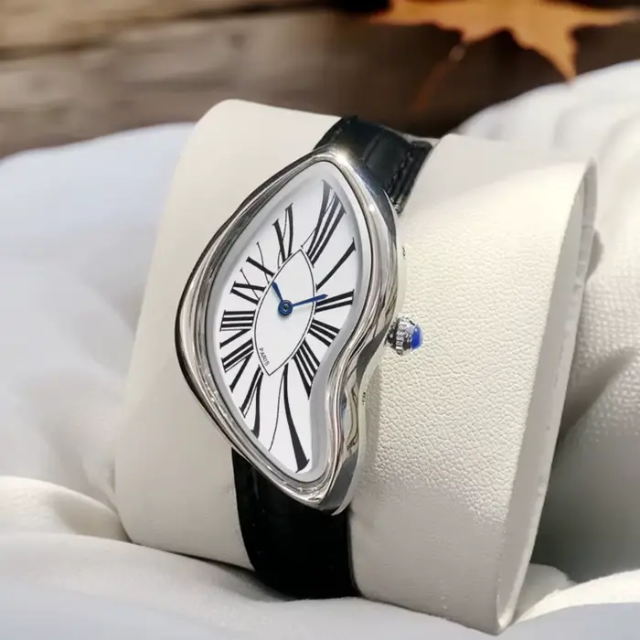Nouvelle montre torsadée de luxe pour hommes et femmes montre-bracelet en cuir sport décontracté montres pour hommes Ins rétro Y2K Style Design à la mode Reloj