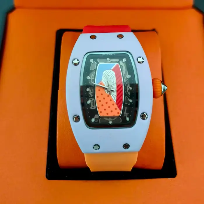 Nouvelle montre de luxe pour femme