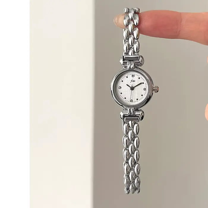 Montre pour femme Vintage Simple alliage Bracelet compact et exquis polyvalent