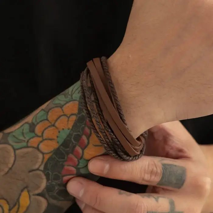 Vintage marron cuir Bracelets pour hommes Simple mode multicouche tressé corde chaîne bracelet mâle nouveaux bijoux