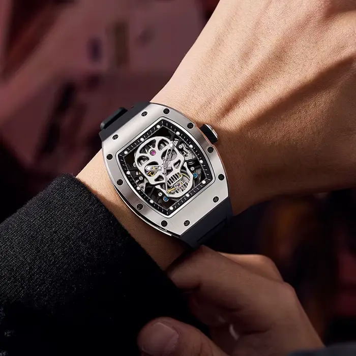 Montre mécanique à mouvement automatique pour hommes