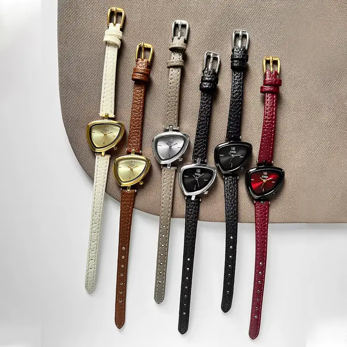 2026New dames montre polyvalent irrégulière Triangle cadran conception Simple étanche haute beauté femmes mode Quartz horloge montres
