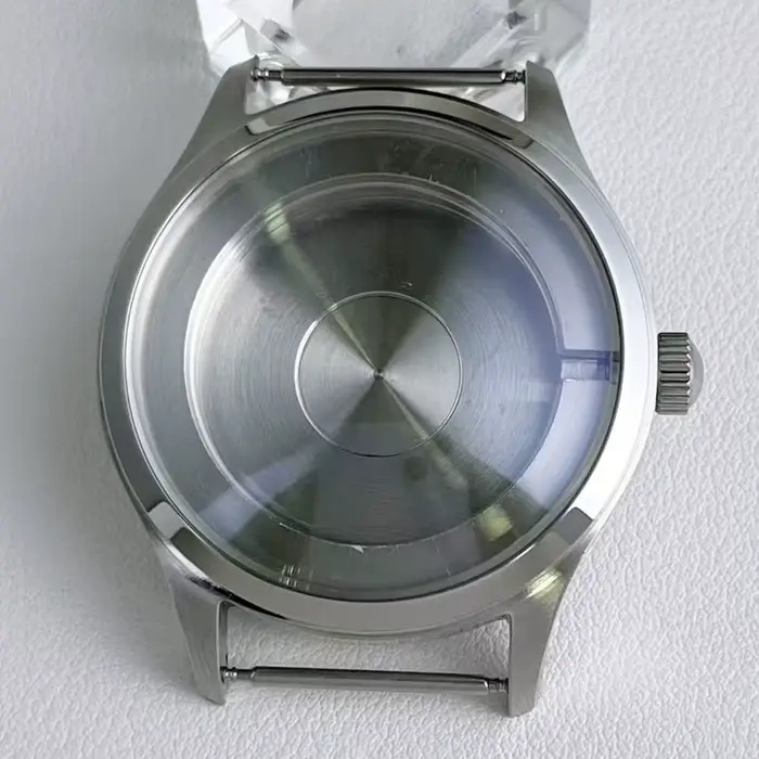 Boîtier en acier inoxydable de 40 mm pour montre homme. Compatible avec les accessoires