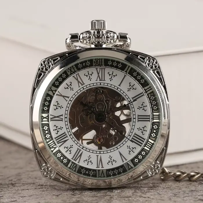 Montre de poche mécanique à remontage manuel