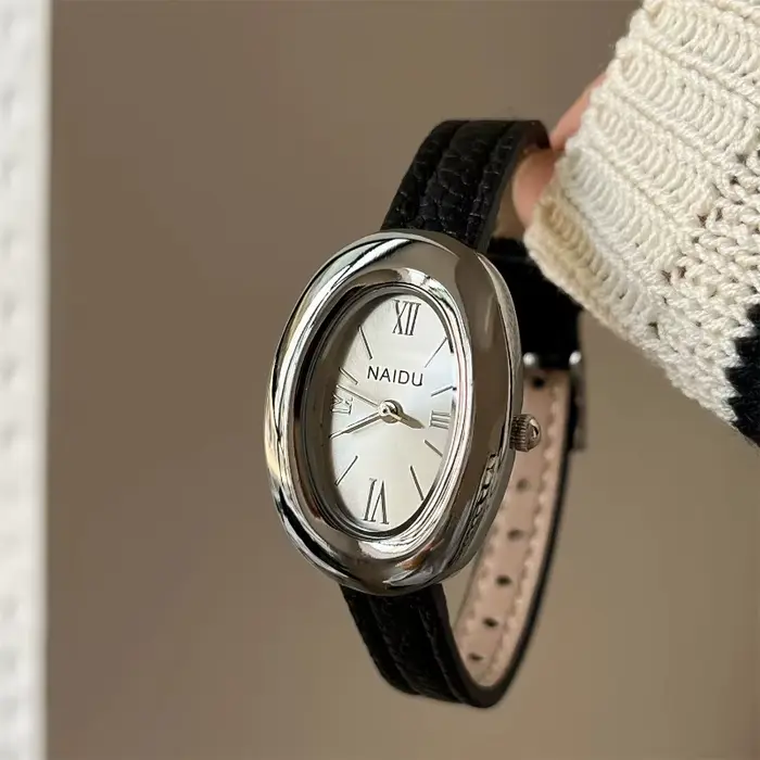 Nouvelle montre femme tendance