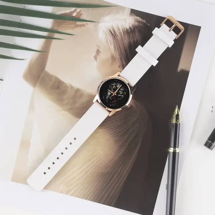 Montre à quartz loup noir pour femme