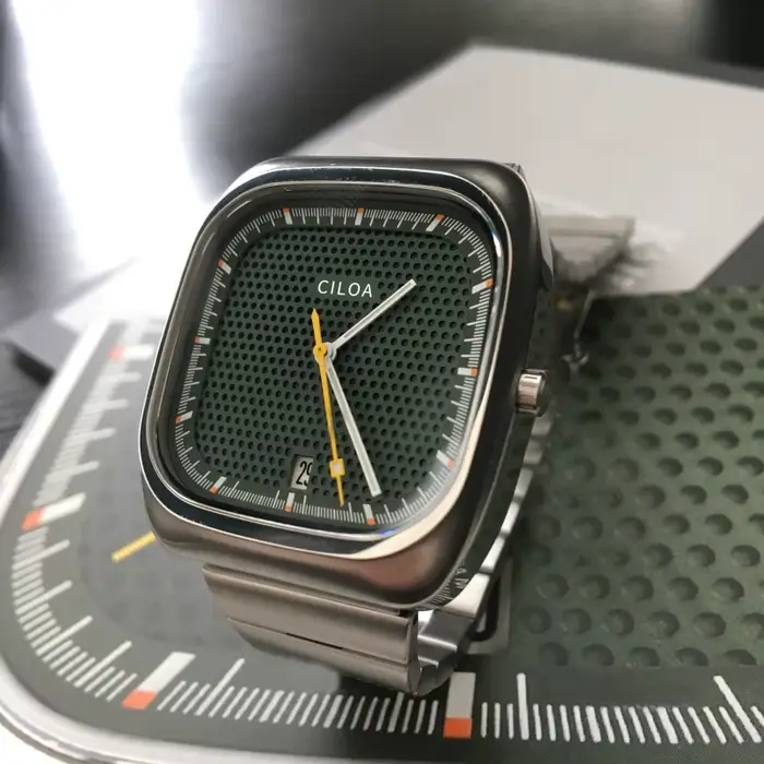 2025 vente chaude montre pour femme à la mode grand cadran