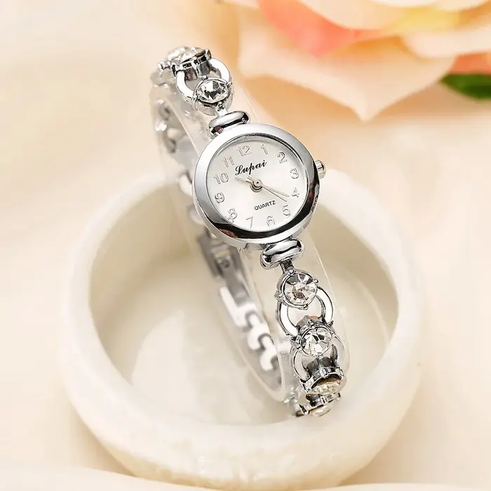 Montre-bracelet en acier inoxydable pour femme