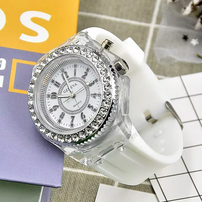 Montre à Quartz lumineuse pour femmes personnalité strass Led mode genève étudiants masculins et fém