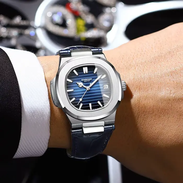 Montres-bracelets à quartz précises BINBOND pour hommes