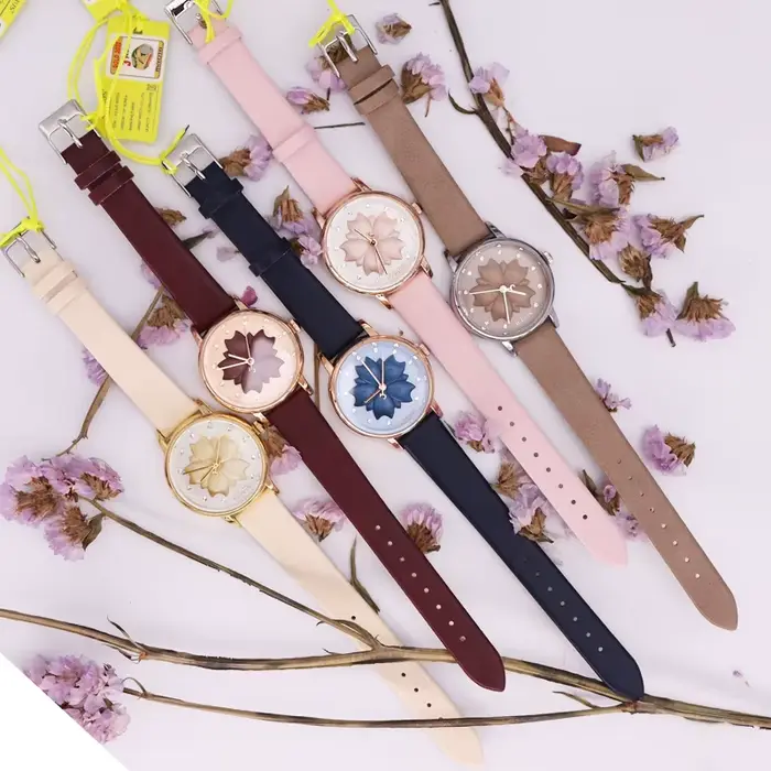 Montre en cuir véritable pour femmes