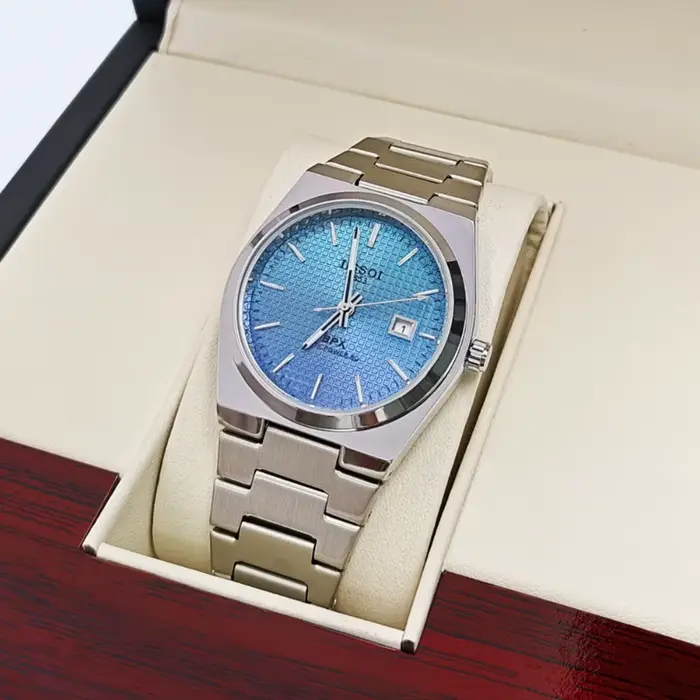 Montre à quartz de luxe haut de gamme pour homme