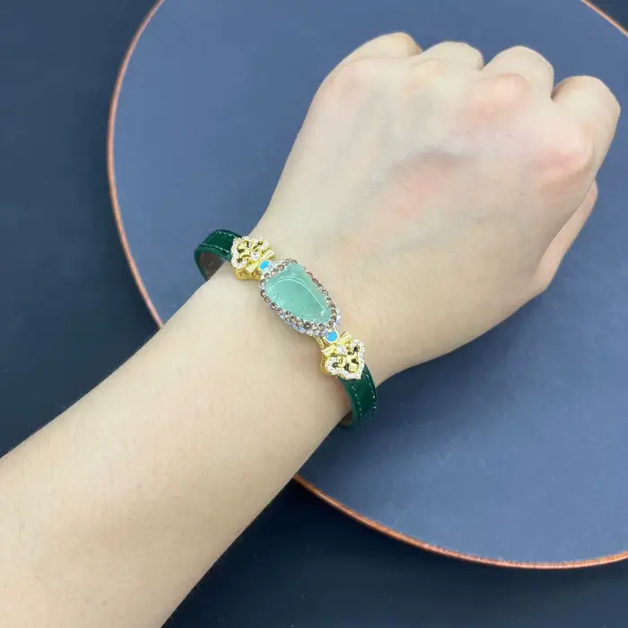 Bracelet en cristal de quartz turquoise aigue-marine naturelle brute pour femme