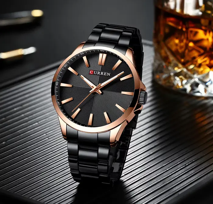 Montre homme Curren Quartz résistante à l'eau pour homme élégante et robuste pour les occasions quotidiennes et sportives