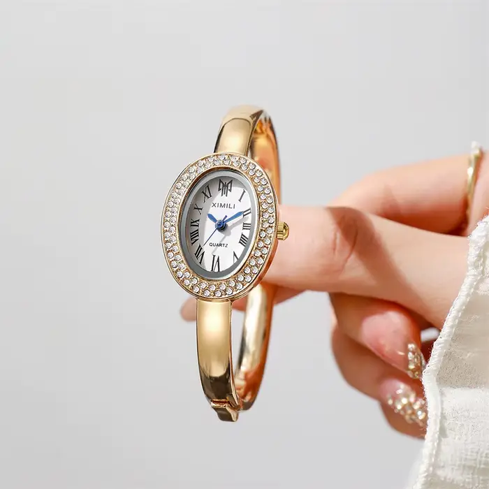 Montre Bracelet Ovale Élégante à Cristal pour Femme Montre à Quartz Dorée