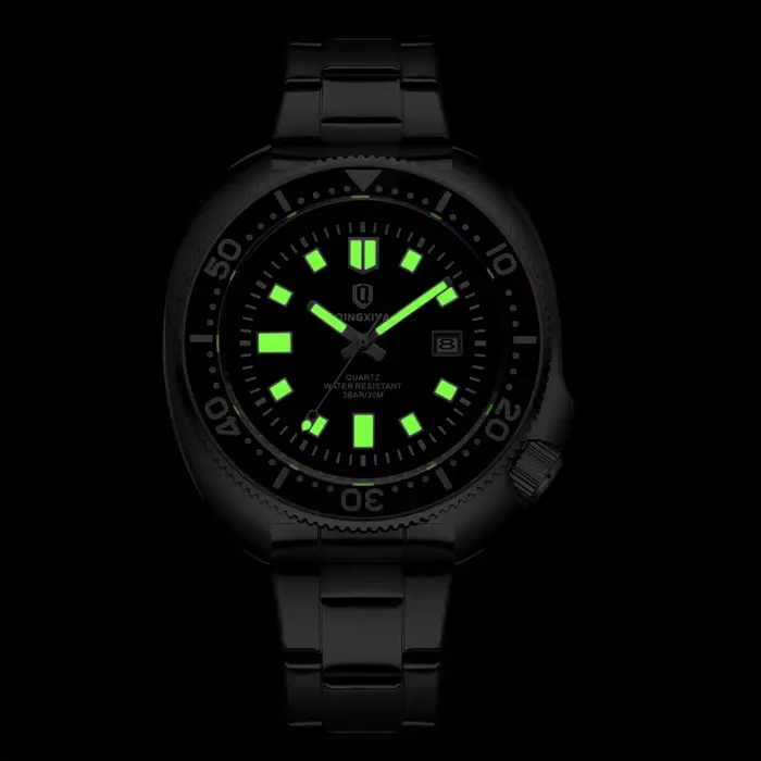 Nouvelle montre de mode homme en acier inoxydable avec calendrier complet résistante à l'eau et aiguilles lumineuses occasions spéciales et quotidienne