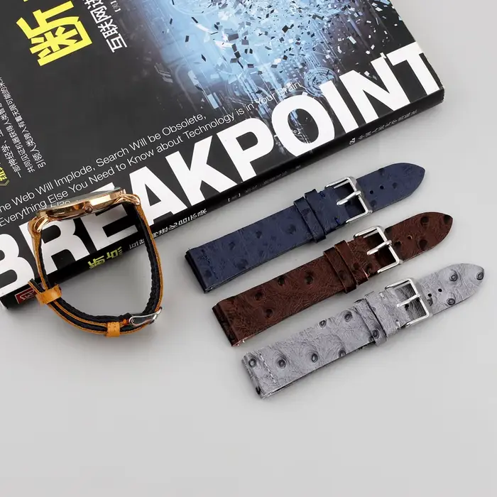 Bracelet de montre en cuir véritable à motif d'autruche