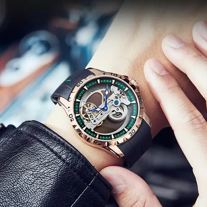 Montre mécanique automatique lumineuse de style TikTok Coupe du Monde