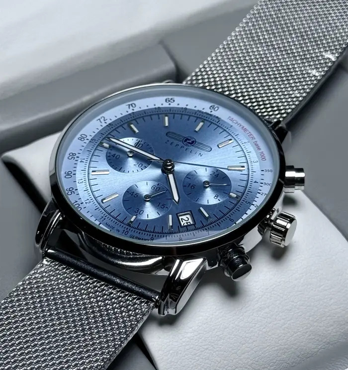 Montre Homme Zeppelin Quartz 42mm Cadran Bleu Édition Limitée Luxe Occasions Spéciales Business Casual