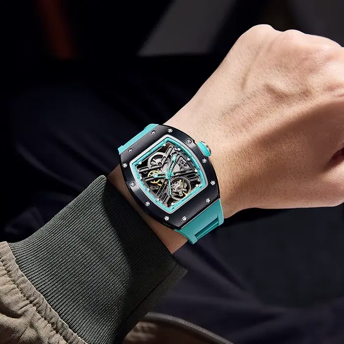 Nouvelle montre Daniel Gorman automatique haute qualité acier inoxydable silicone pour hommes occasions spéciales