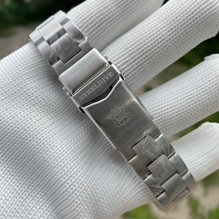 Steeldive marque SD1970 montre de plongée thon 200m étanche saphir cristal NH35 automatique mécanique en acier